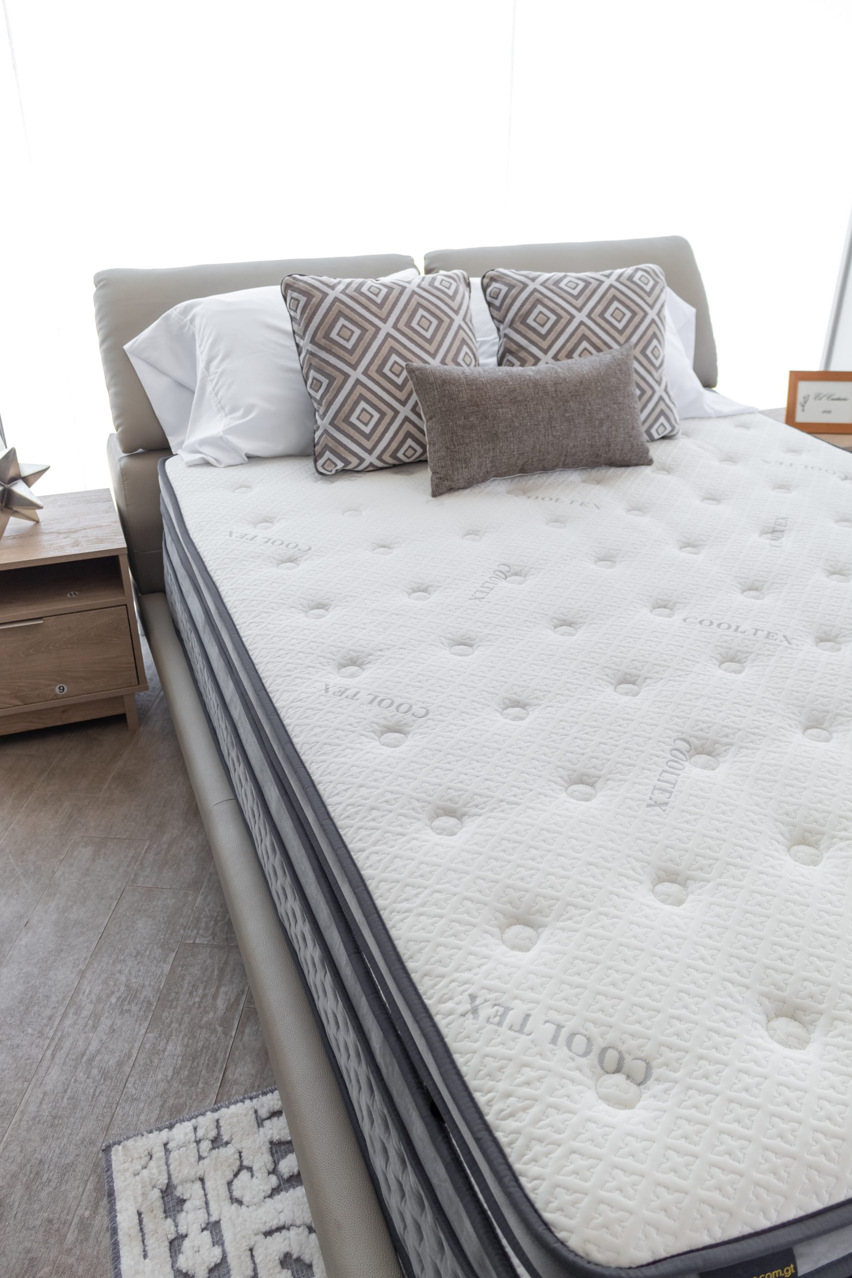 Compressed Mattress Topper Removal Model King - Imagen 2