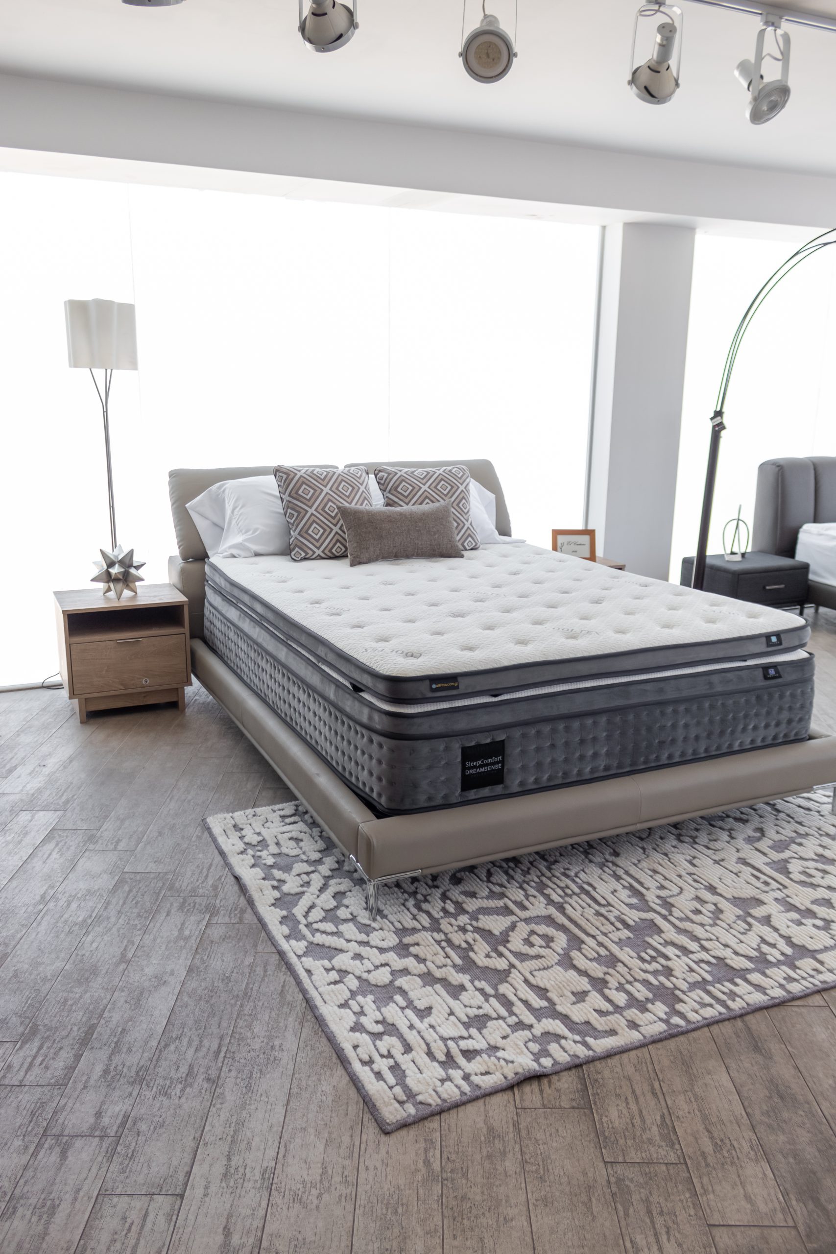 Compressed Mattress Topper Removal Model King - Imagen 3